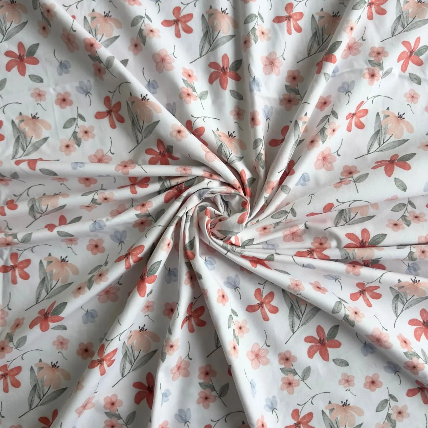 Çıtır Çiçek Desenli Pamuk Poplin Kumaş / DRY - 17 · Toptan (min. 50 metre)
